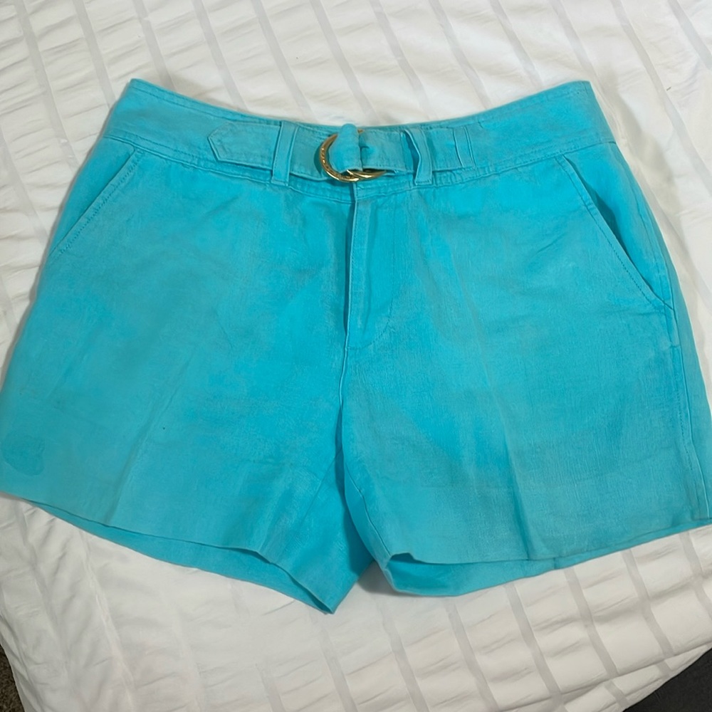 Ralph Lauren 100% Linen turquoise shorts. Gold belt buckle and buttons. Size 6